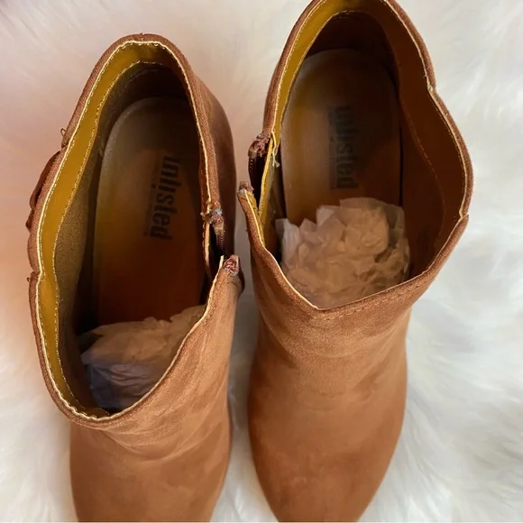 🔥CCO SALE🔥 Unlisted by Kenneth Cole “Film Star” Bootie - Picture 9 of 13